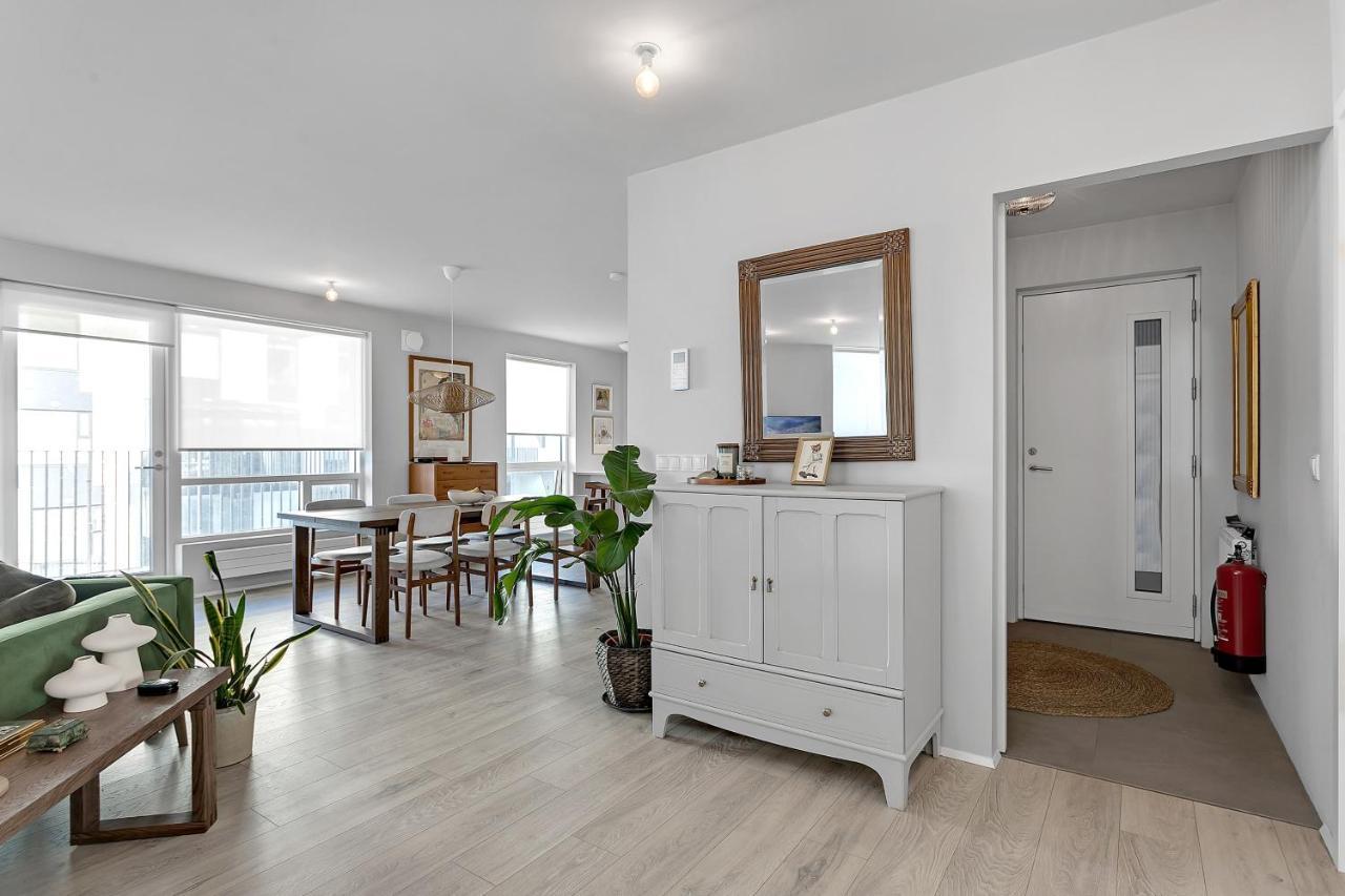 Cozy 2-bedroom Reykjavik