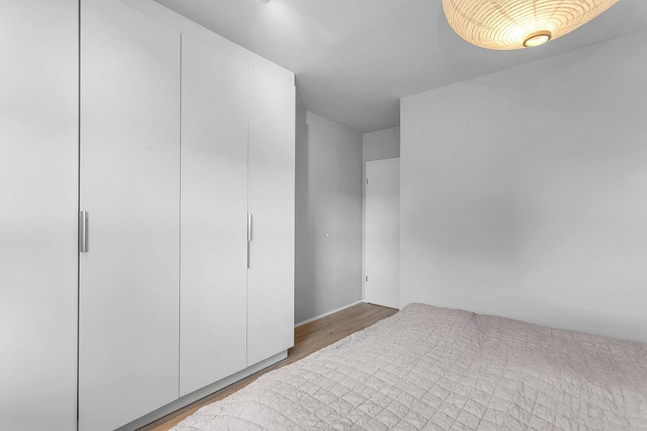 Cozy 2-bedroom Apartment *